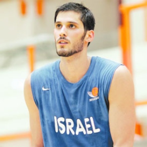 Omri Casspi